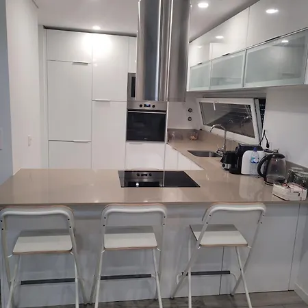 T3 Piscina Livingroom Charneca Da Caparica Braga